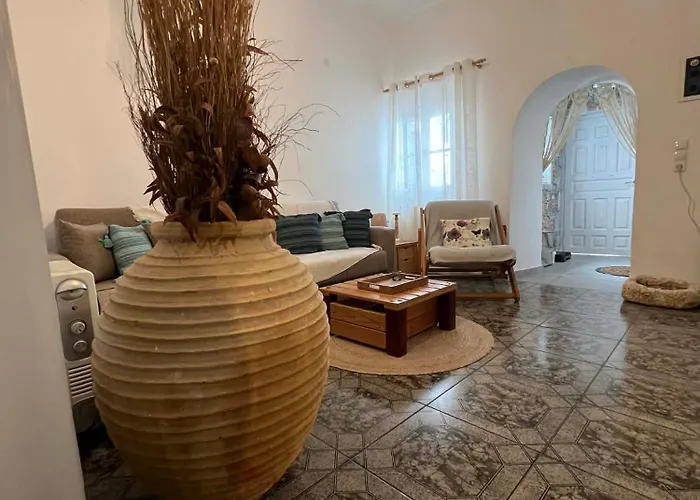 דירה The Mill House Síkinos